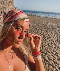 De instrutora famosa no TikTok para o “Casados à Primeira Vista”. 20 fotos sensuais de Verónica Eusébio