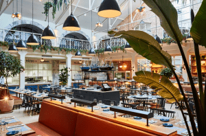 10 anos, um jantar e António Zambujo ao vivo. Não pode perder este evento único no Bairro do Avillez