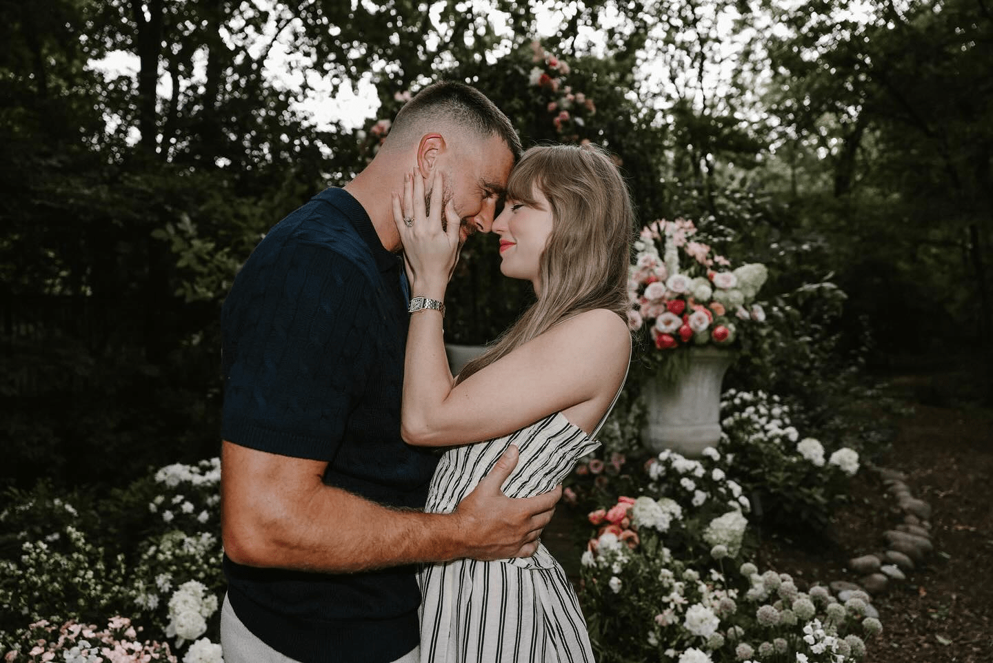 Casamento do ano? Taylor Swift e Travis Kelce já terão data marcada para dar o nó. Saiba tudo