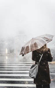 Adeus, verão antecipado. Vem aí chuva e uma descida das temperaturas. Saiba quando muda o tempo