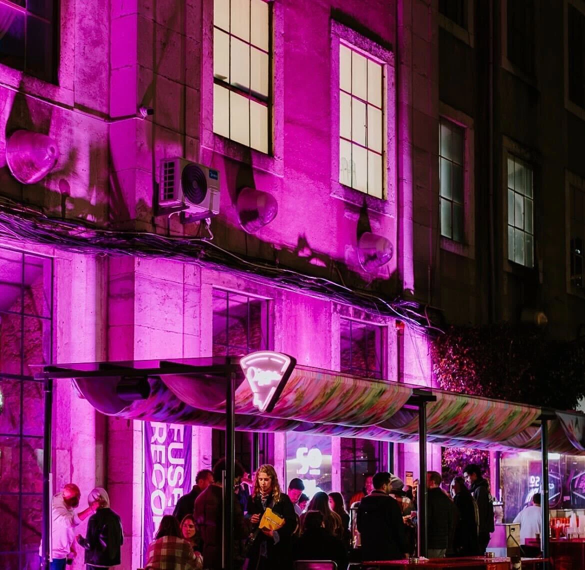 Moullinex transforma restaurante em discoteca ( e a entrada é gratuita). Saiba quando acontece