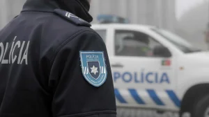 Vídeos de tortura e grupo secreto no WhatsApp. Saiba tudo sobre o escândalo da PSP que envolve irmão de Nininho Vaz Maia